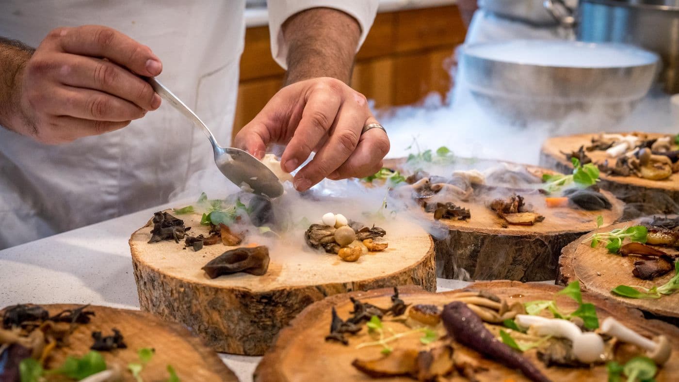 Restaurant Working Capital: Staffing, Inventory, and Slow Season Gaps, Business funding guide for small business owners